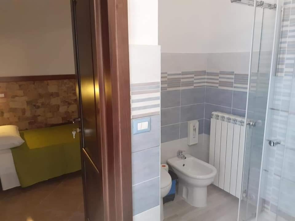 B&B Mamuthones Porto Torres Buitenkant foto
