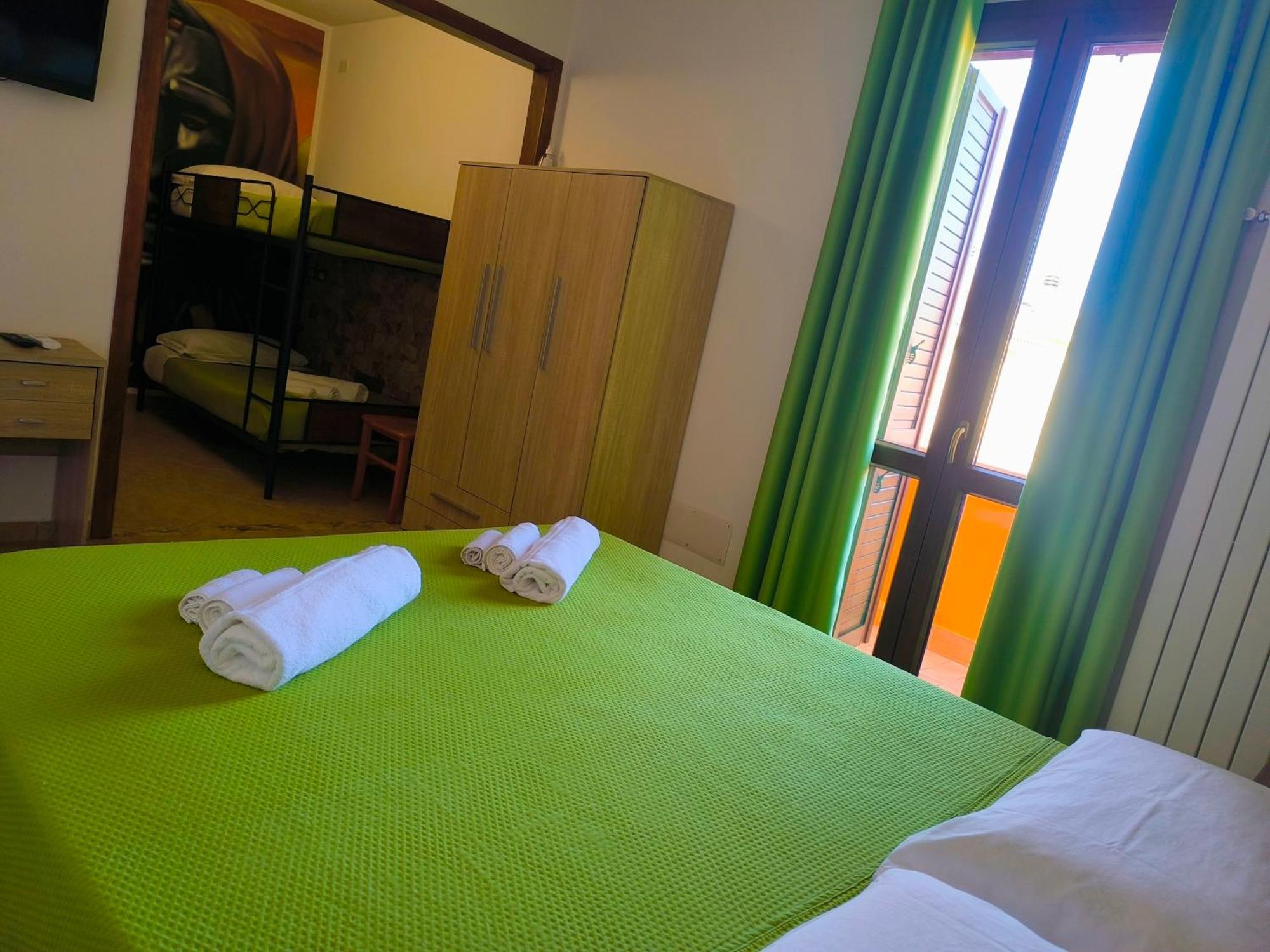 B&B Mamuthones Porto Torres Buitenkant foto